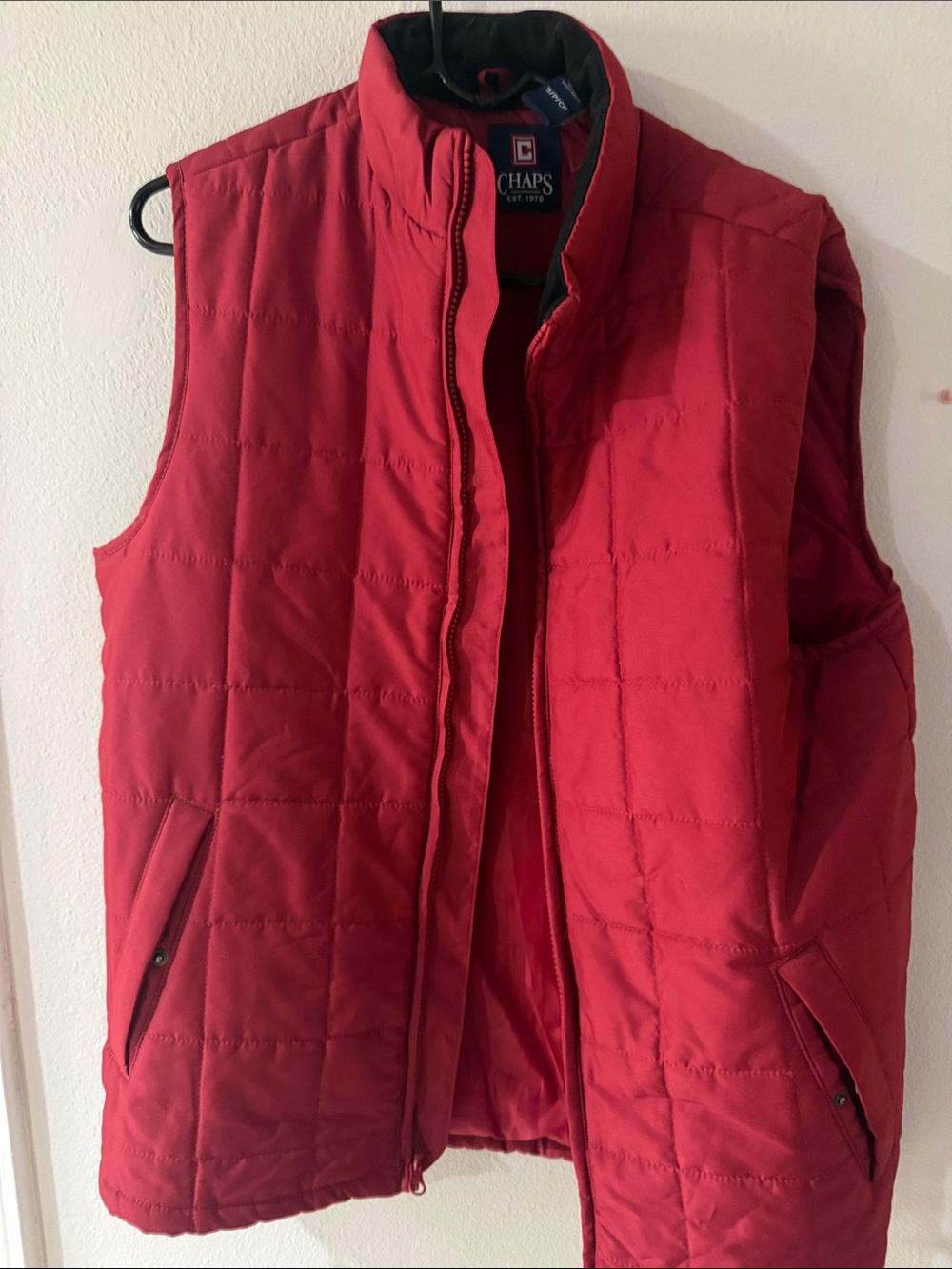 Chaps Men's Quilted Red Puffer Vest with Stand Collar